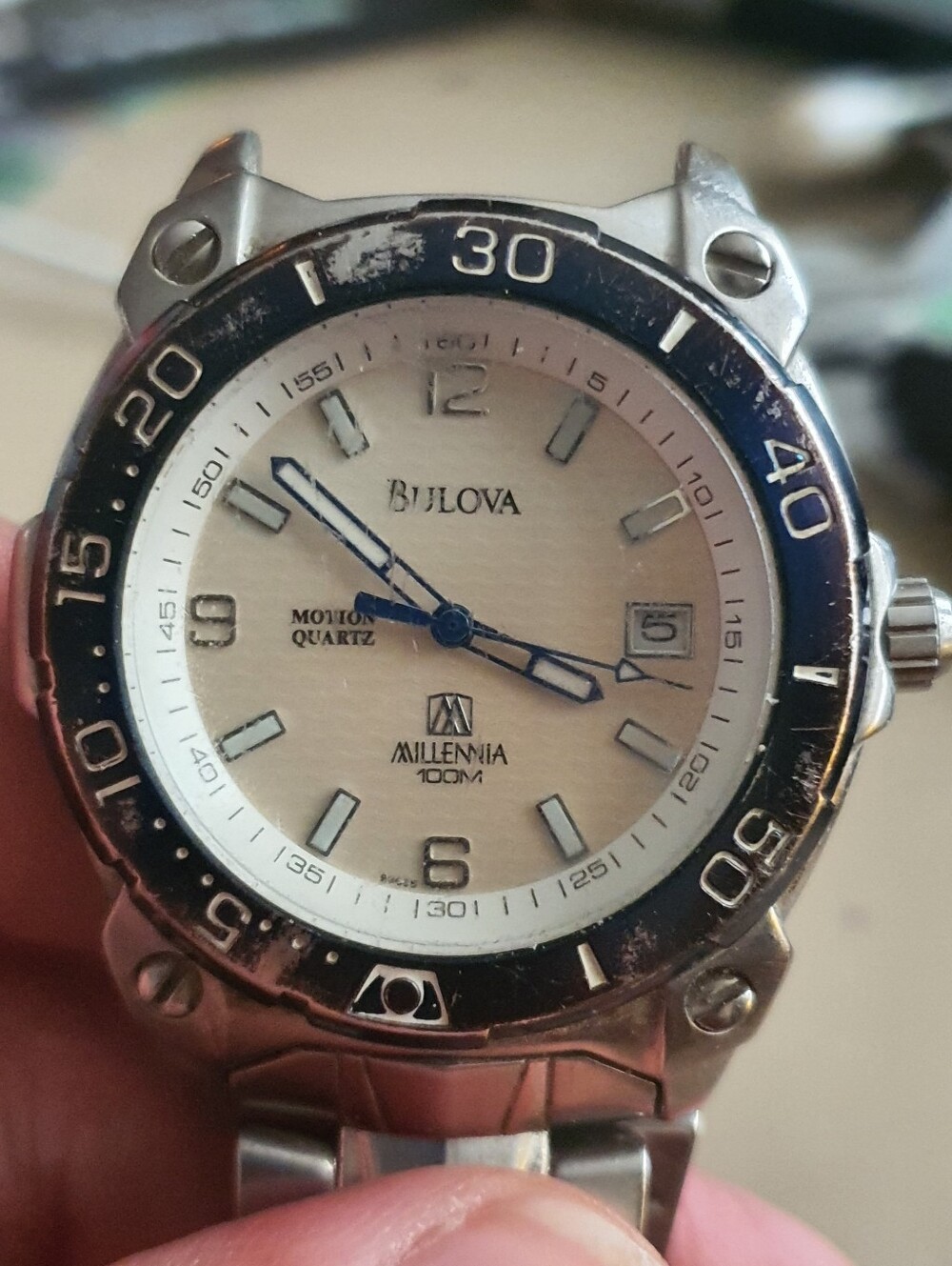 Vtg Bulova Millennia Motion Quartz Silver/Blue Men's Watch w/Date